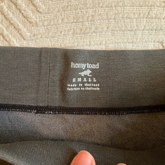 HORNY TOAD SKIRT - Picture 2 of 5